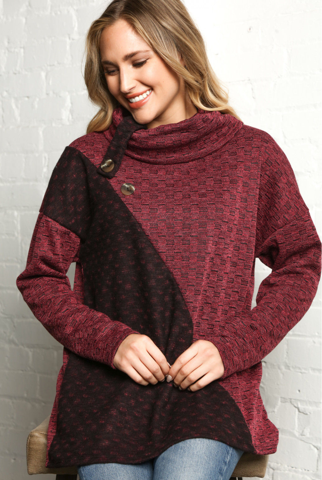 ASYMMETRICAL MAUVE COLOR BLOCK KNIT SWEATER